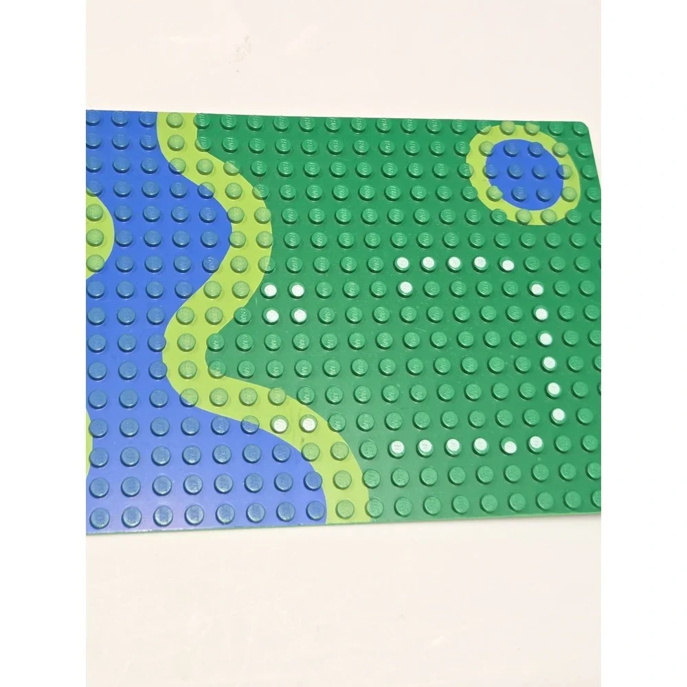 LEGO Vintage Castle Forestmen's Crossing River Baseplate 16x32 Set 6071